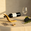 Flaschenhalter „S-Form“ aus Olivenholz – Zayane™